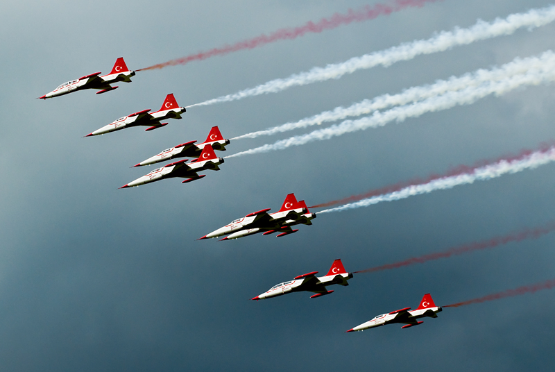 157_AirPower_Turkish Stars na Northrop F-5.jpg